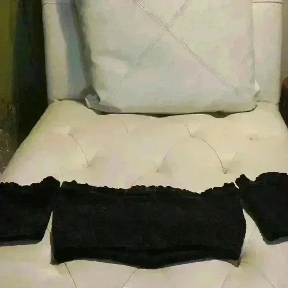 Lexi Drew black velvet crop top sz Large